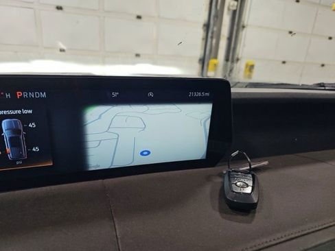 Used 2025 Ford Expedition Max King Ranch AWD/4WD image 16