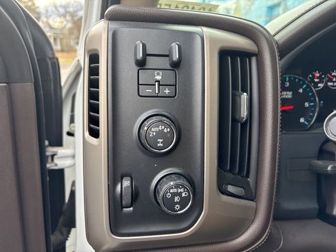 Used 2017 GMC Sierra 1500 Denali image 12