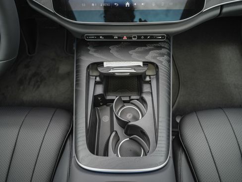 New 2026 Mercedes-Benz E 350 4MATIC Sedan image 22