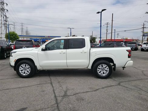 Used 2022 Nissan Frontier SV RWD image 32