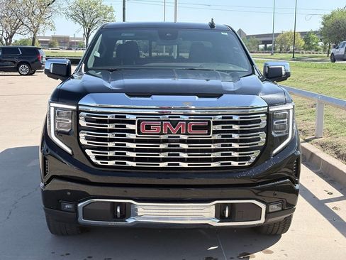 Used 2022 GMC Sierra 1500 Denali image 2