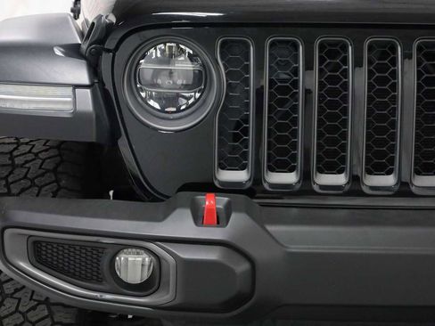 Used 2021 Jeep Gladiator Rubicon image 15