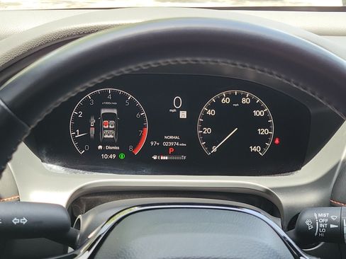 Used 2025 Honda HR-V Sport image 21