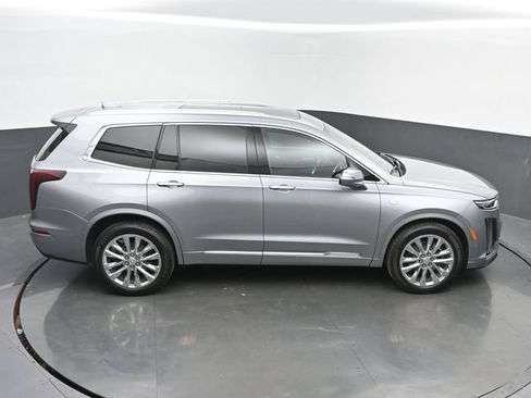 Certified 2025 Cadillac XT6 Premium Luxury w/ Technology Package AWD/4WD image 46