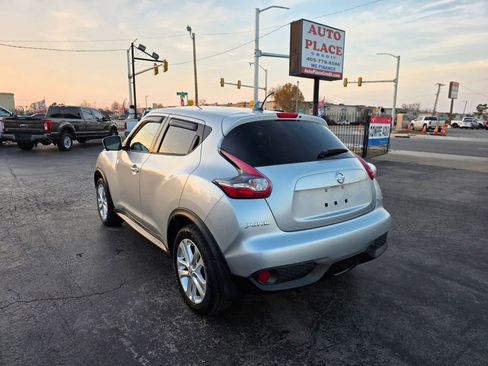 Used 2016 Nissan Juke SL image 5