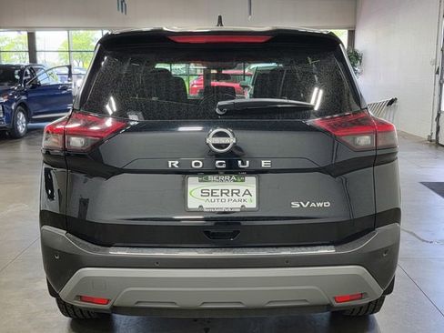 Used 2022 Nissan Rogue SV AWD/4WD image 7