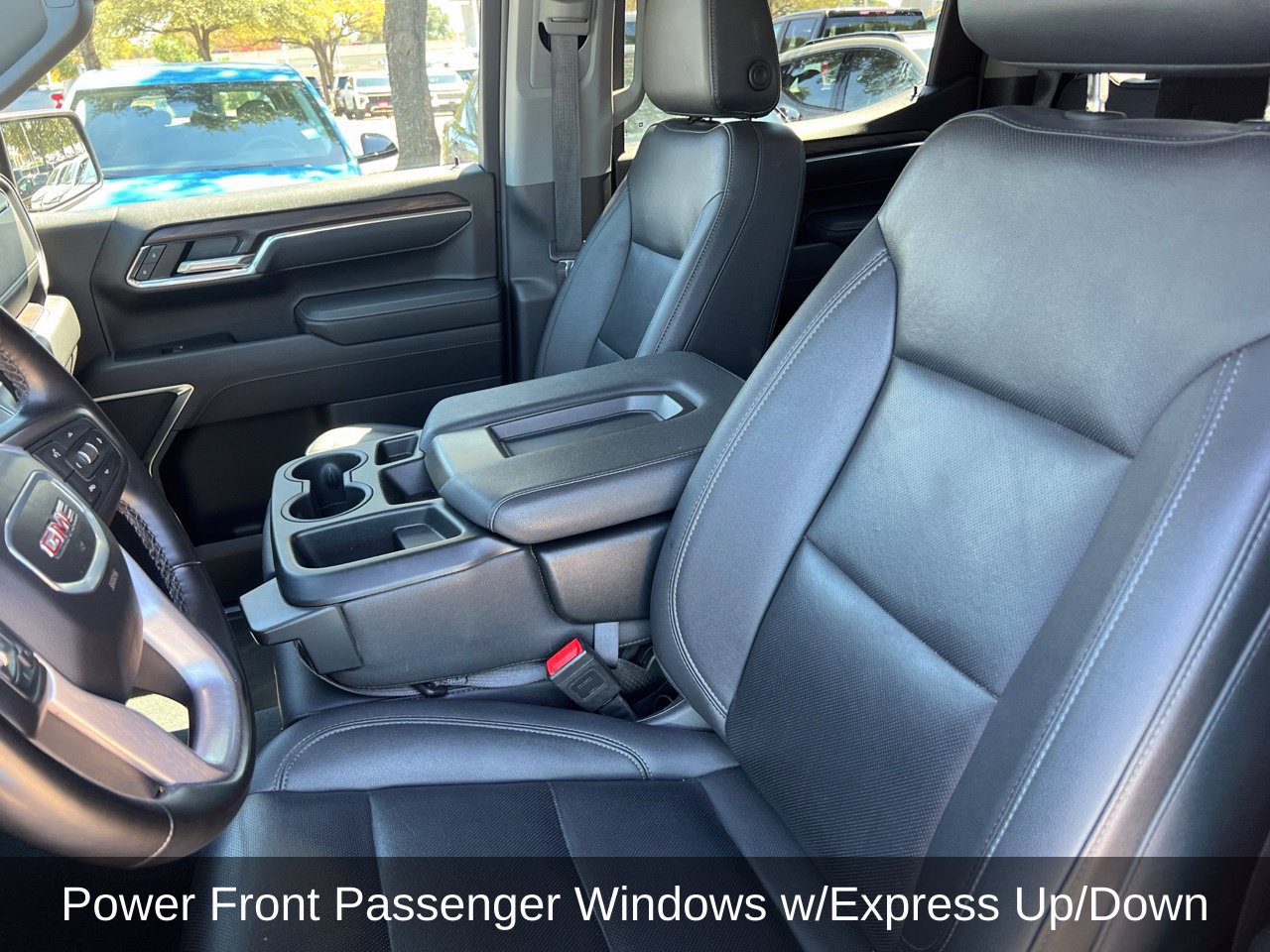 Used 2025 GMC Sierra 1500 SLT RWD image 10