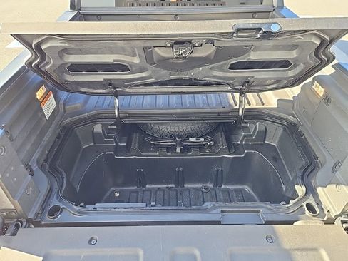 Used 2024 Honda Ridgeline Sport image 44