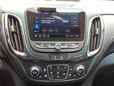 Certified 2022 Chevrolet Equinox RS w/ RS Leather Package AWD/4WD image 21