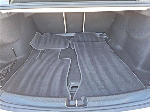 Used 2025 Mercedes-Benz C 300 Sedan image 6