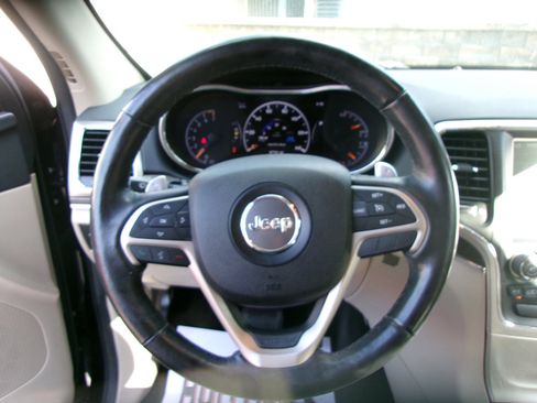 Used 2015 Jeep Grand Cherokee Limited image 17