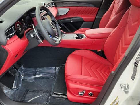 New 2025 Maserati Grecale GT AWD/4WD image 6