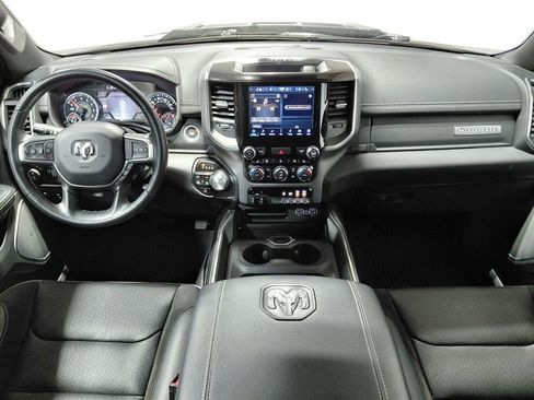 Used 2022 RAM 1500 Laramie AWD/4WD image 19