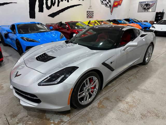 Used 2015 Chevrolet Corvette Stingray Coupe w/ 2LT Preferred Equipment Group RWD image 32