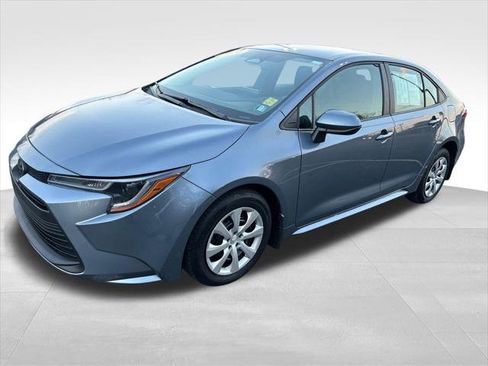 Certified 2024 Toyota Corolla LE FWD image 1