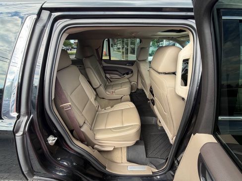 Used 2019 Chevrolet Tahoe LT w/ Luxury Package AWD/4WD image 26
