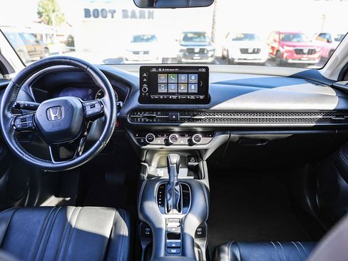 Certified 2025 Honda HR-V EX-L image 2