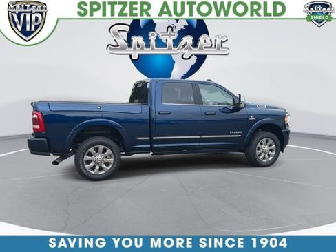 Used 2024 RAM 3500 Limited AWD/4WD image 9
