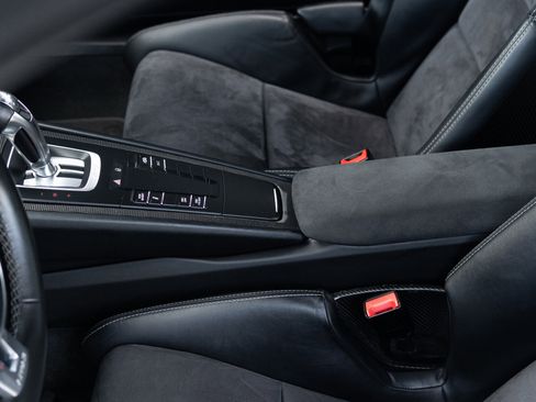 Used 2015 Porsche 911 GT3 image 35