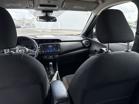 Used 2024 Nissan Kicks SR FWD image 22
