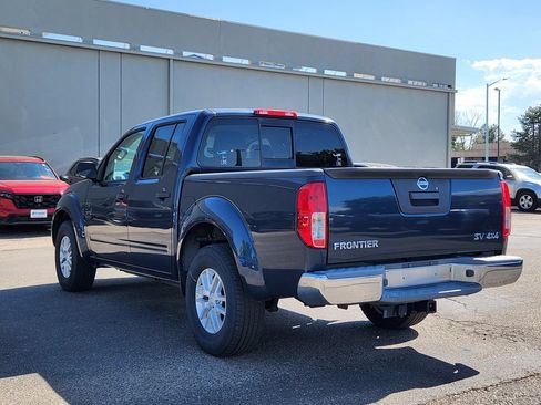 Used 2016 Nissan Frontier SV AWD/4WD image 5