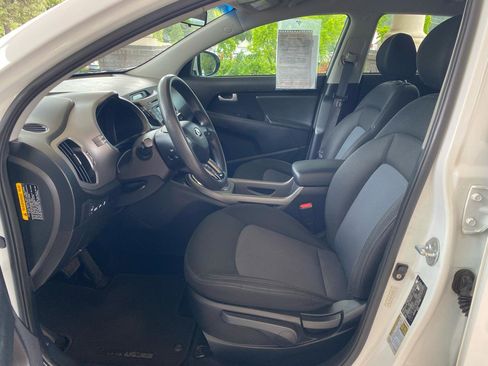 Used 2014 Kia Sportage LX AWD/4WD image 11