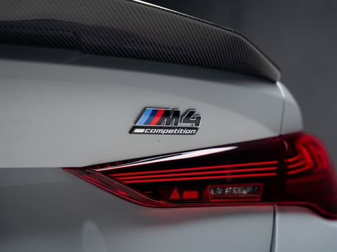 Used 2026 BMW M4 Competition RWD image 33