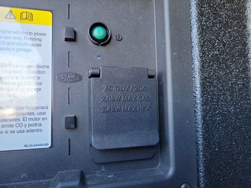 Used 2026 Ford F150 Raptor AWD/4WD image 8