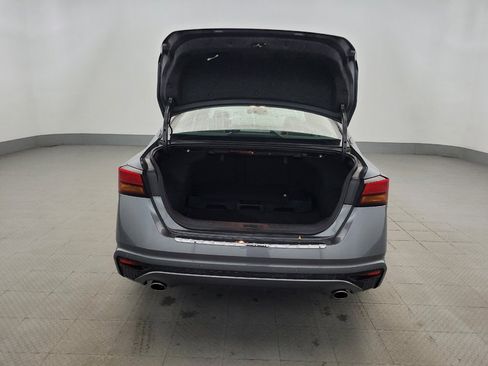 Used 2019 Nissan Altima 2.5 SL FWD image 29