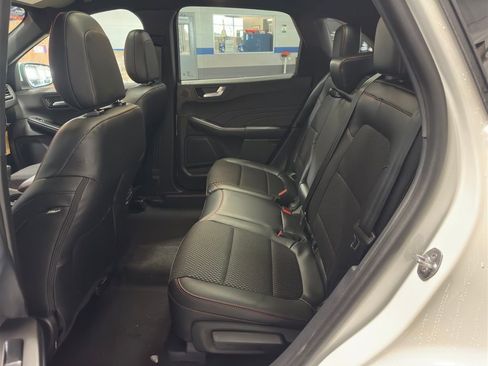 New 2025 Ford Escape ST-Line Select w/ Tech Pack #2 AWD/4WD image 24