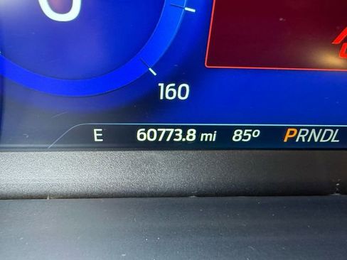 Used 2022 Ford Escape Titanium image 31