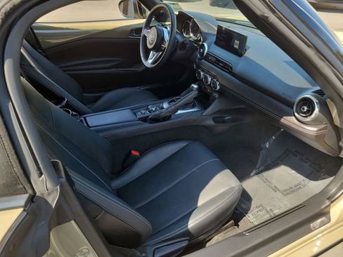 Used 2024 MAZDA MX-5 Miata Grand Touring image 19