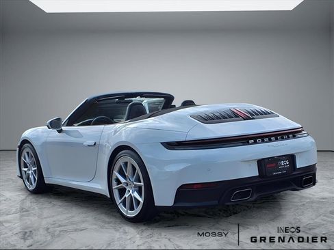 Used 2025 Porsche 911 Carrera image 29