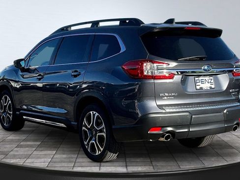 Used 2024 Subaru Ascent Limited AWD/4WD image 4