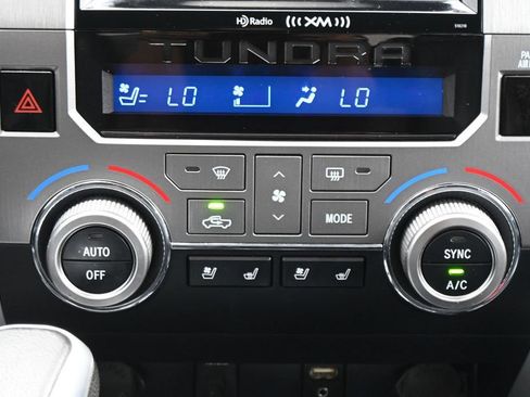 Used 2018 Toyota Tundra Platinum AWD/4WD image 21