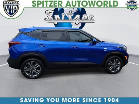 Used 2022 Kia Seltos LX AWD/4WD image 8