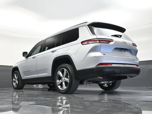 Used 2021 Jeep Grand Cherokee L Limited RWD image 23