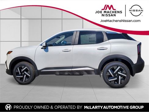 New 2026 Nissan Kicks SV image 3