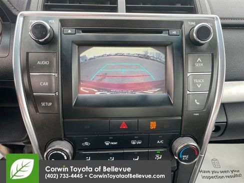 Used 2015 Toyota Camry SE w/ Moonroof Package image 19