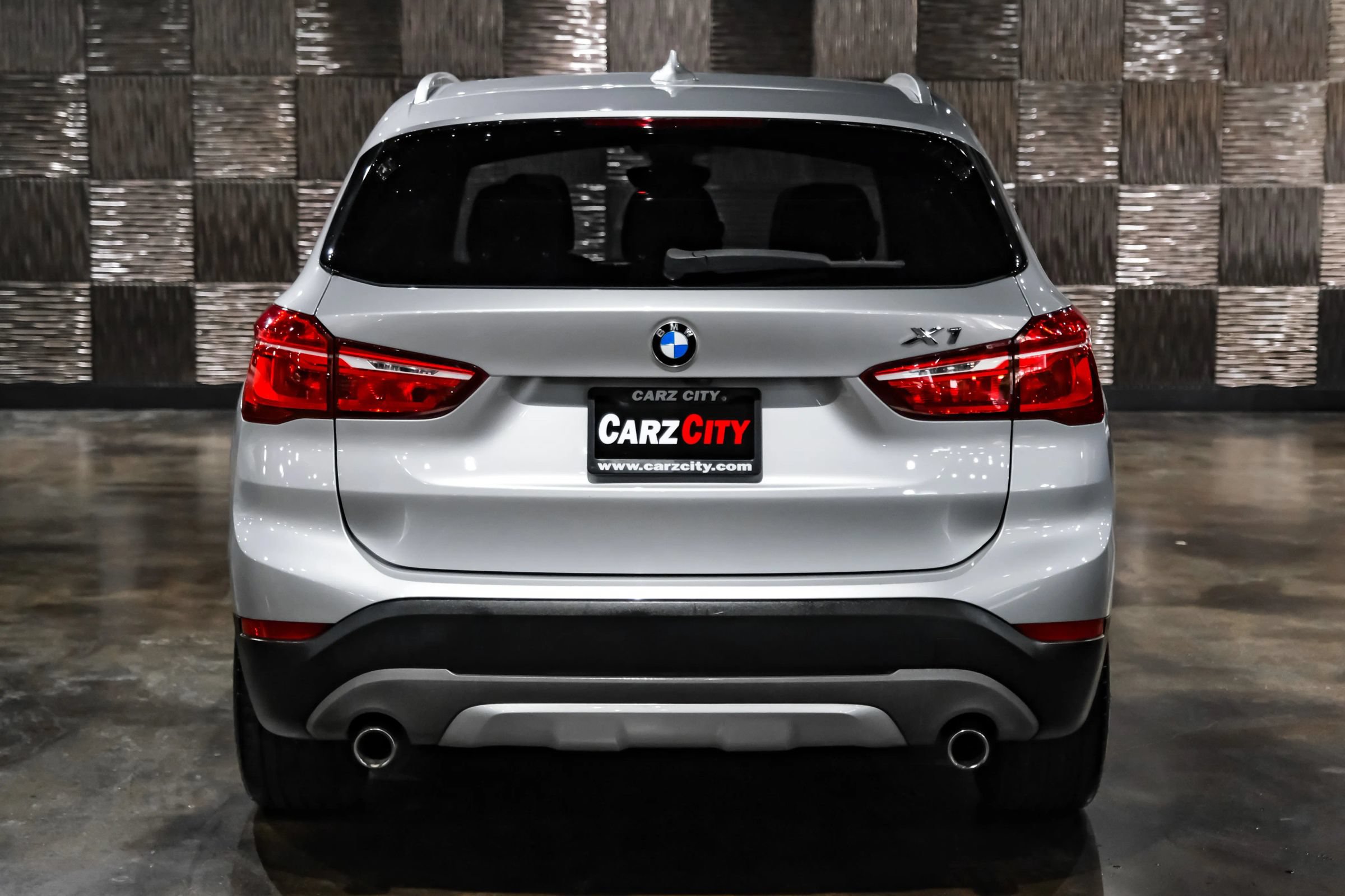 Used 2018 BMW X1 sDrive28i FWD image 7