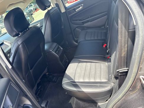 Used 2017 Ford Edge SEL w/ Equipment Group 201A FWD image 17