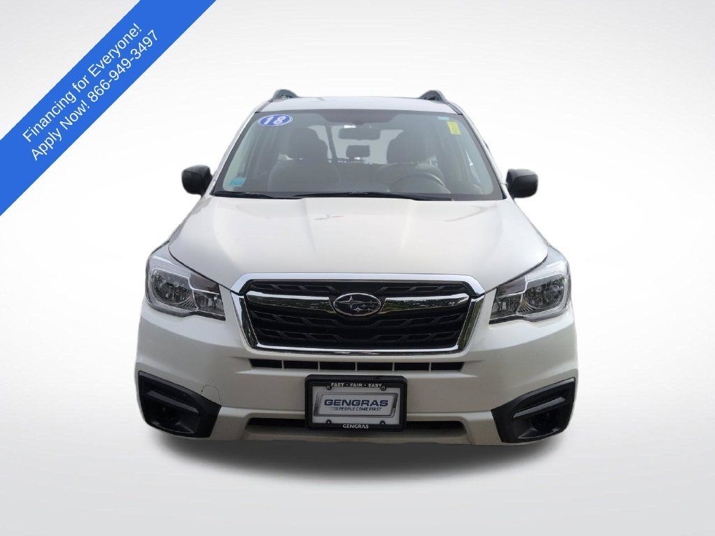 Used 2018 Subaru Forester 2.5i w/ Alloy Wheel Package AWD/4WD image 2