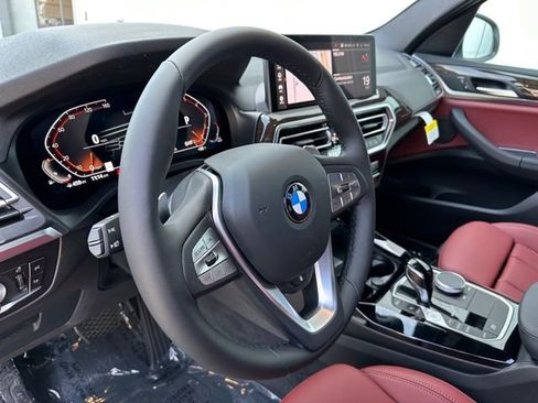 Used 2023 BMW X3 sDrive30i w/ Premium Package image 8