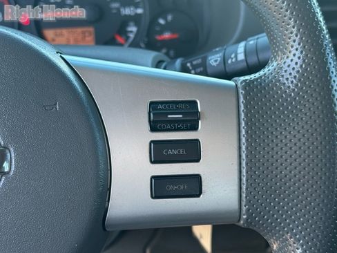 Used 2018 Nissan Frontier SV image 17