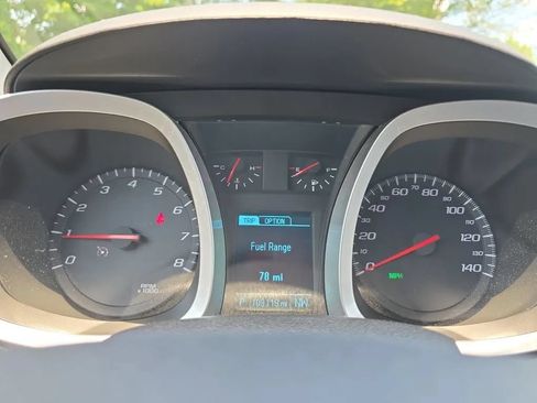 Used 2017 Chevrolet Equinox Premier w/ Enhanced Convenience Package FWD image 20