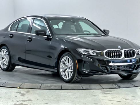 Used 2026 BMW 330i Sedan w/ Convenience Package RWD image 9