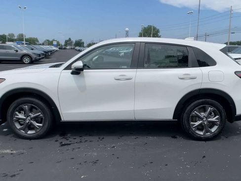 New 2026 Honda HR-V LX image 5