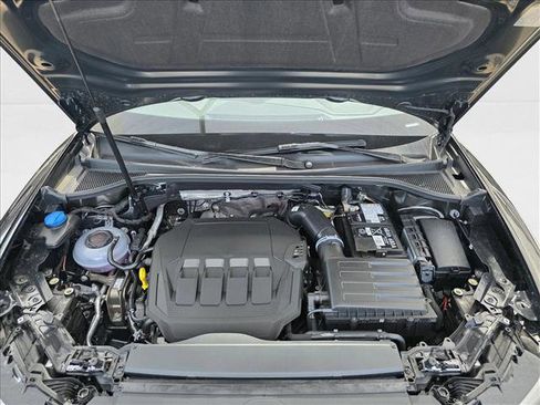 New 2025 Audi Q3 2.0T Premium w/ Convenience Package image 24