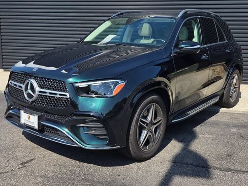 Used 2024 Mercedes-Benz GLE 450 4MATIC image 1