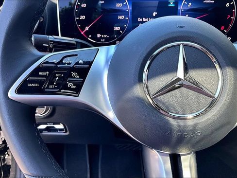 Used 2026 Mercedes-Benz C 300 4MATIC Sedan image 20